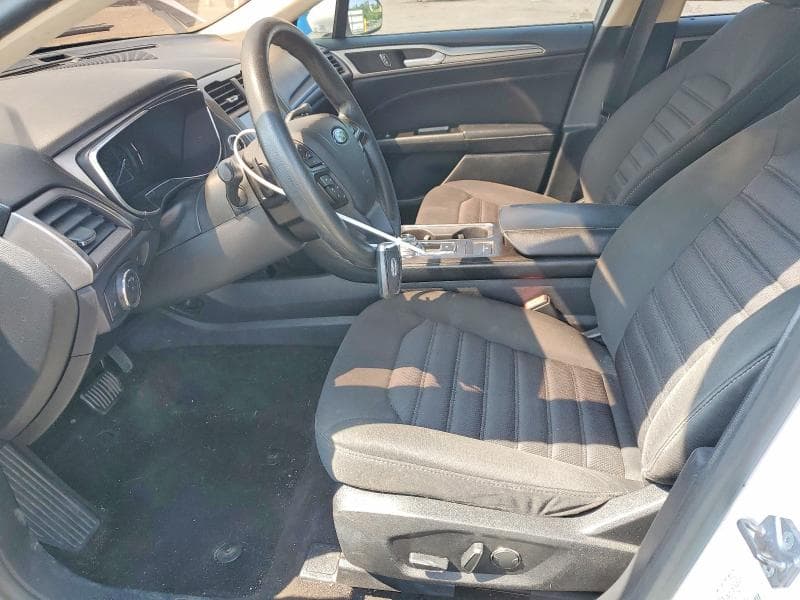 2017 FORD FUSION SE 7