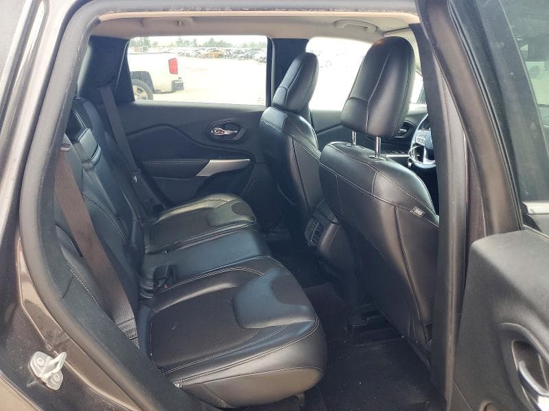 2018 JEEP CHEROKEE LATITUDE PLUS 11
