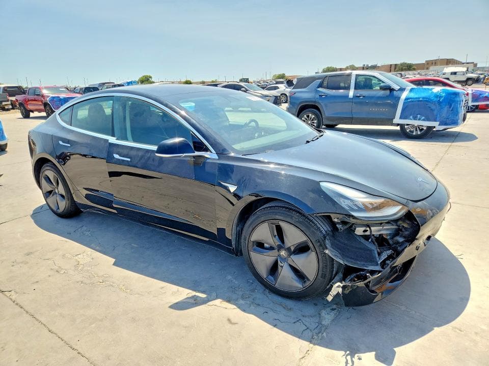 2019 TESLA MODEL 3 4
