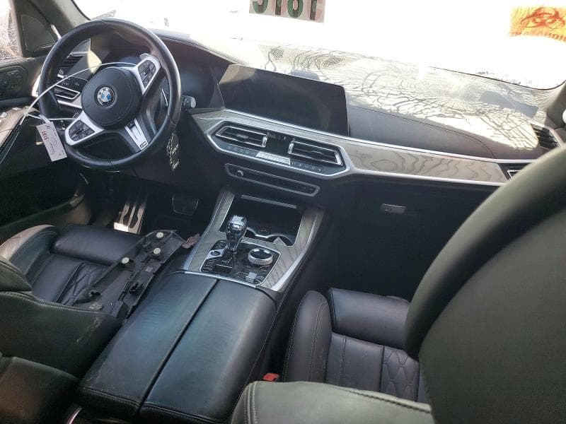 2022 BMW X7 M50I 8