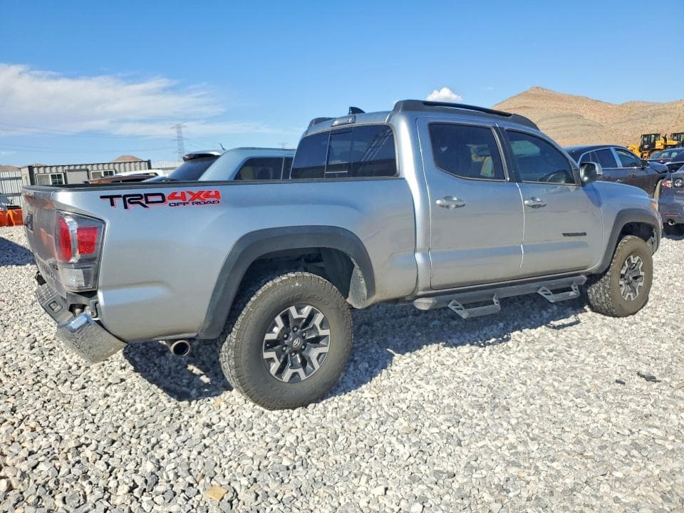 2023 TOYOTA TACOMA TRD OFF-ROAD 3