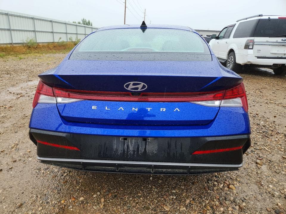 2025 HYUNDAI ELANTRA SEL 6