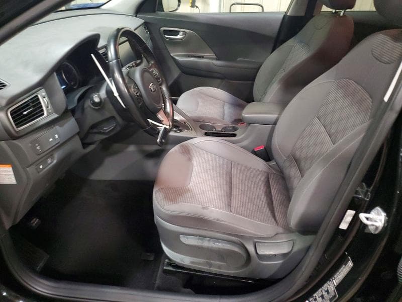 2017 KIA NIRO LX 7