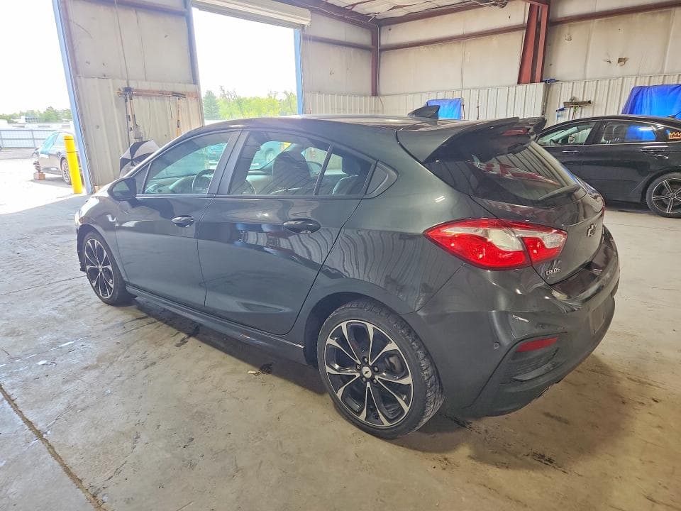 2019 CHEVROLET CRUZE 2