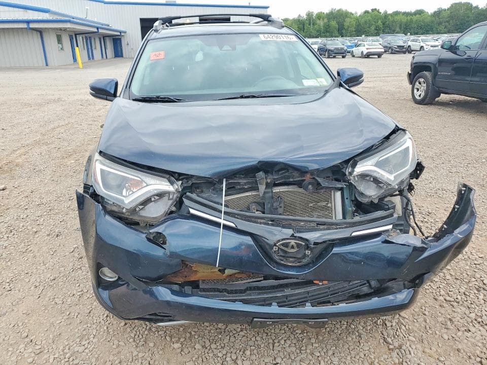 2018 TOYOTA RAV4 XLE 5