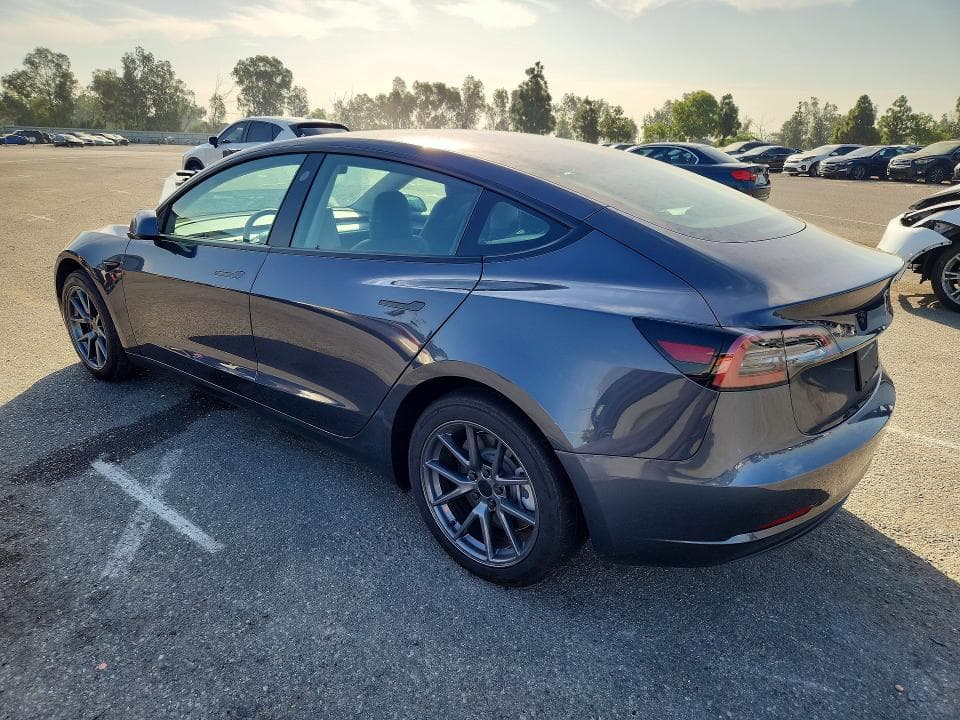 2023 TESLA MODEL 3 2