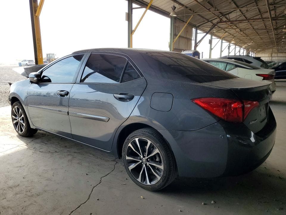 2018 TOYOTA COROLLA SE 2