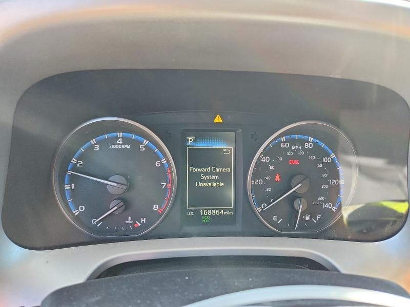 2017 TOYOTA RAV4 XLE 9