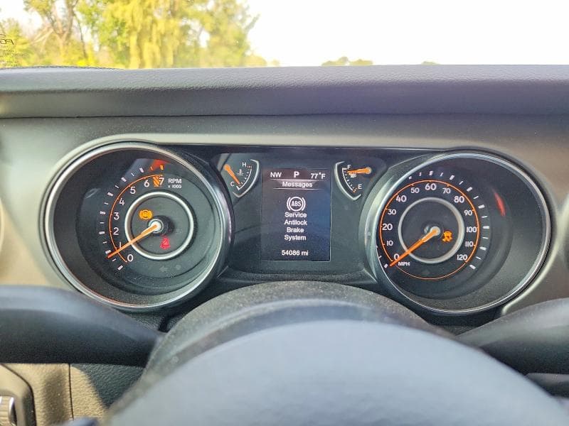 2020 JEEP GLADIATOR SPORT 9