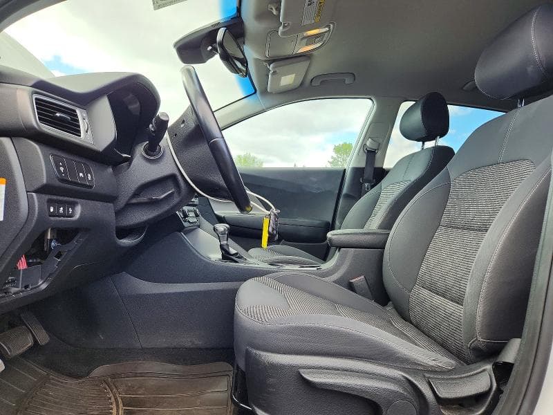 2018 KIA NIRO LX 7