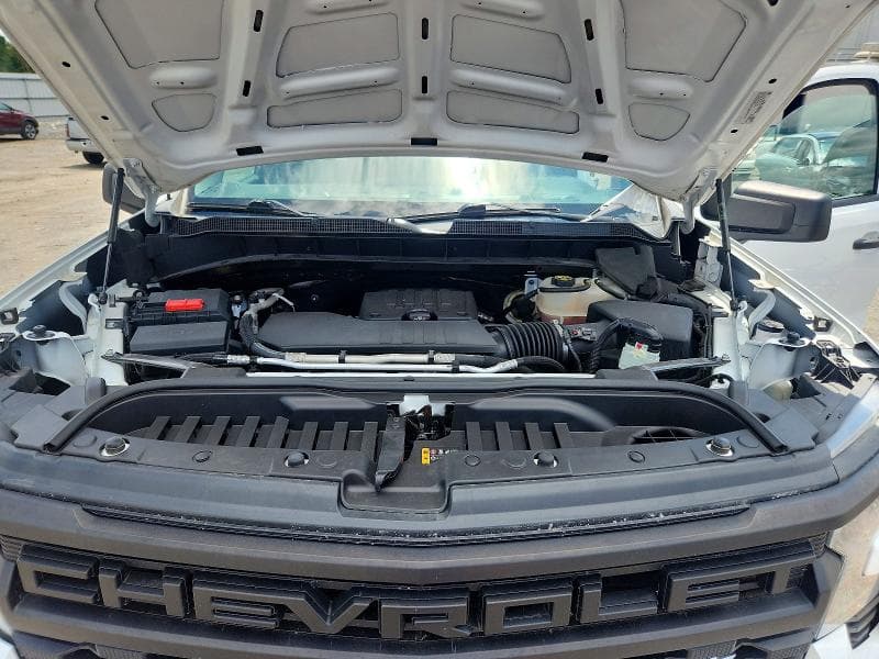 2023 CHEVROLET SILVERADO C1500 11
