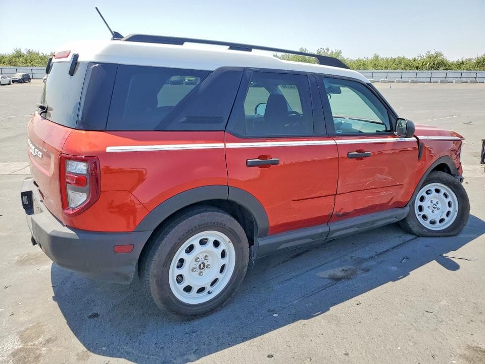 2024 FORD BRONCO SPORT HERITAGE 3