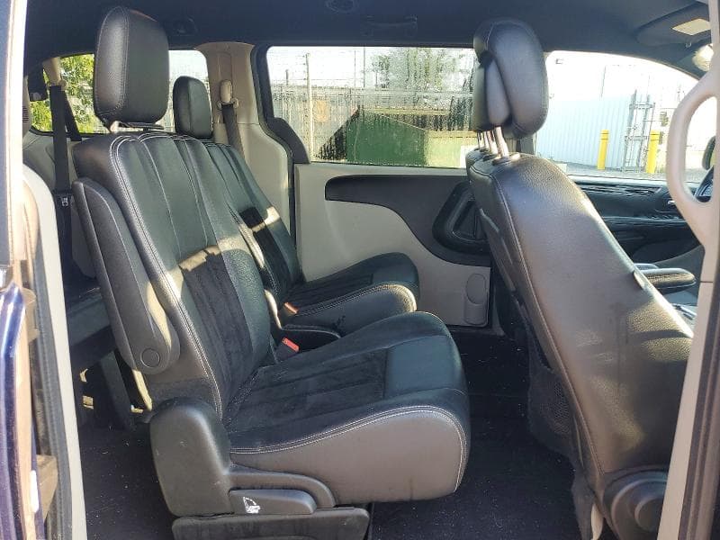 2017 DODGE GRAND CARAVAN SE 11