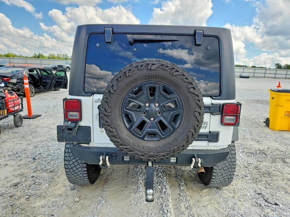 2017 JEEP WRANGLER UNLIMITED SPORT 6