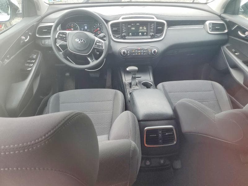2020 KIA SORENTO LX 8