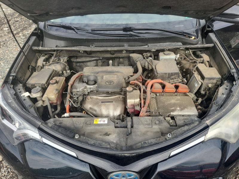 2018 TOYOTA RAV4 HYBRID XLE 12