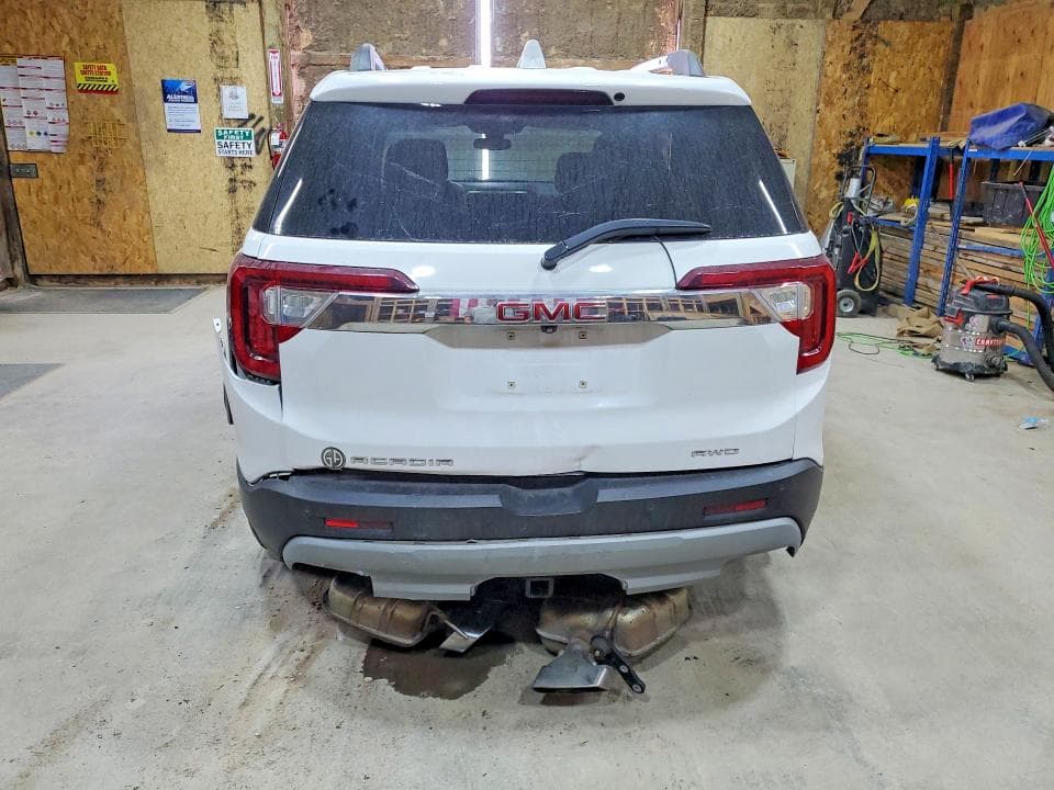 2022 GMC ACADIA SLE 6