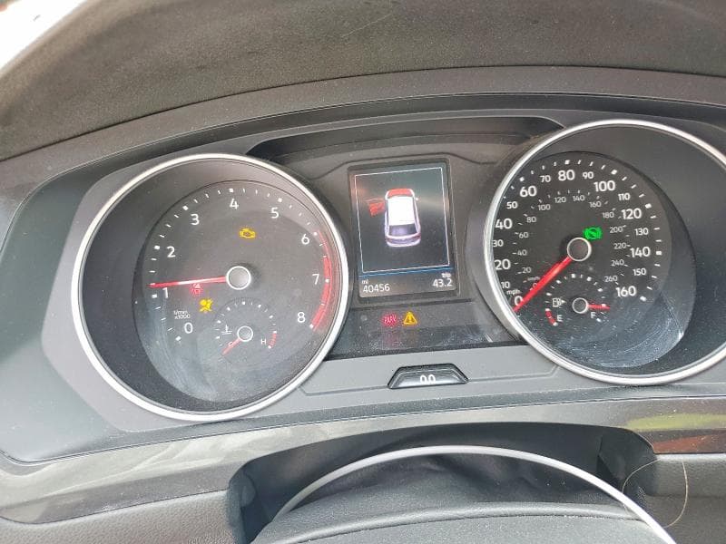 2021 VOLKSWAGEN TIGUAN SE 9