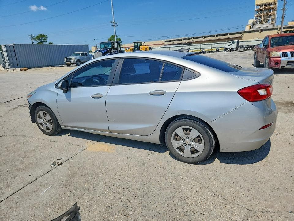 2018 CHEVROLET CRUZE LS 2