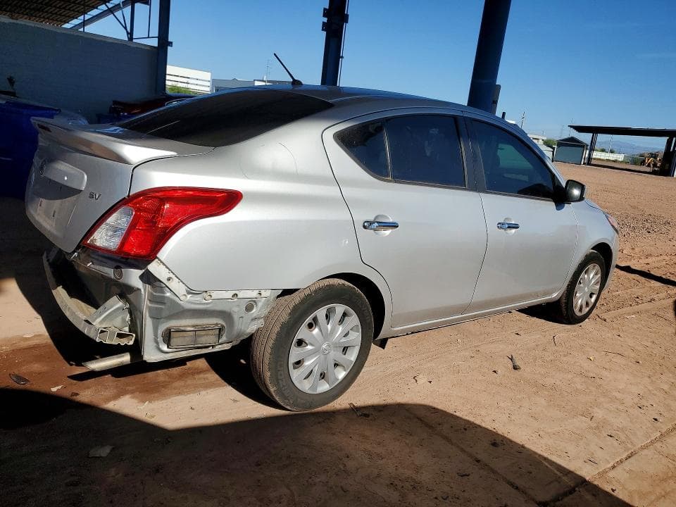 2018 NISSAN VERSA SV 3