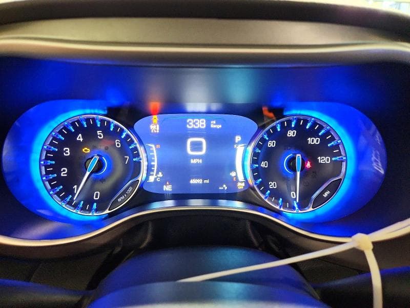 2024 CHRYSLER PACIFICA TOURING L 9