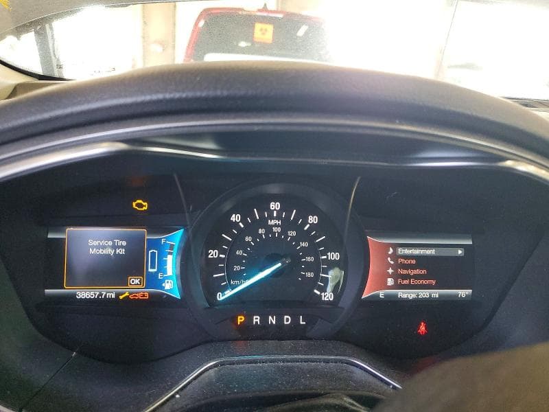 2018 FORD FUSION SE PHEV 9