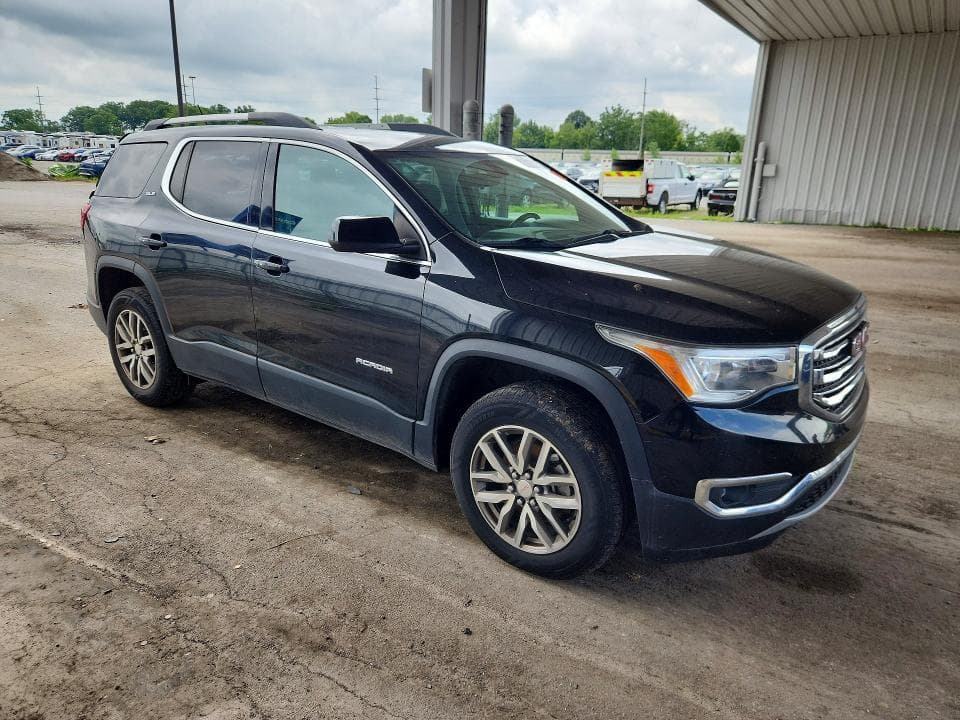 2017 GMC ACADIA SLE 4