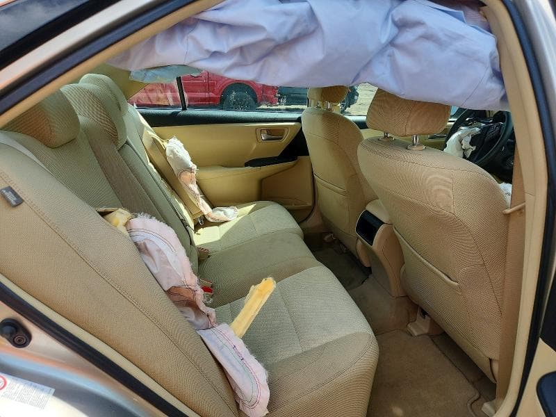 2017 TOYOTA CAMRY LE 10