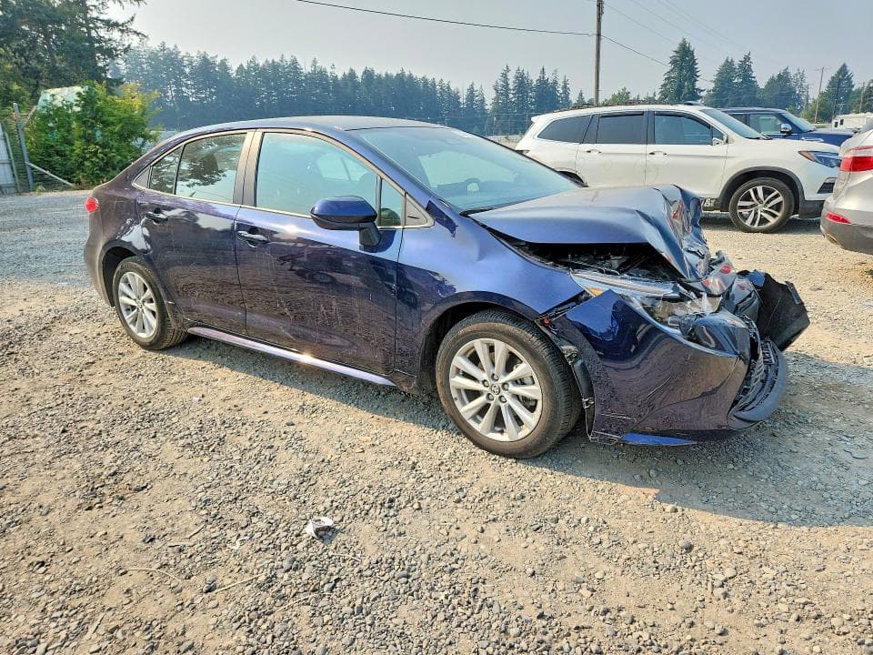 2024 TOYOTA COROLLA LE 4