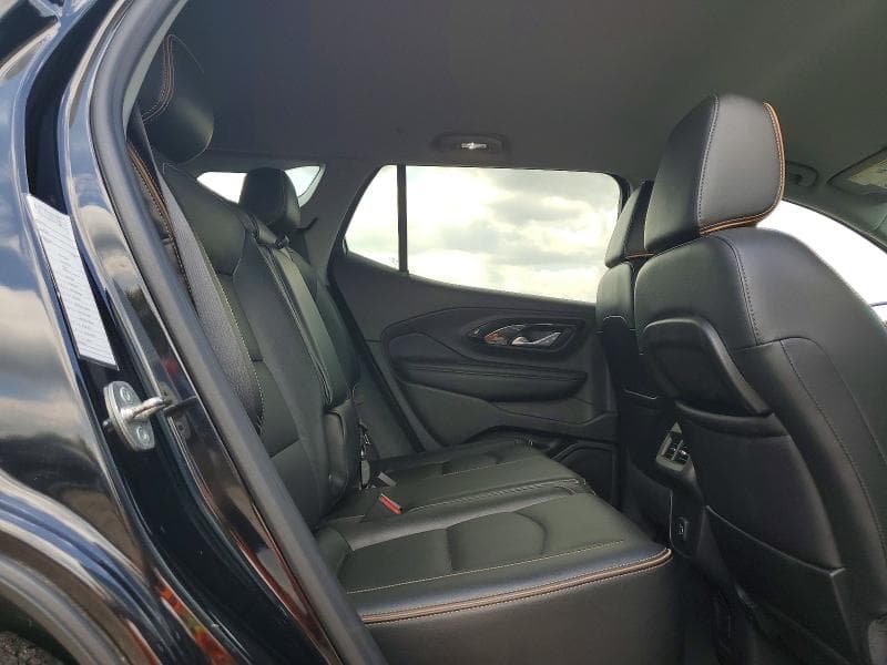 2023 GMC TERRAIN AT4 11