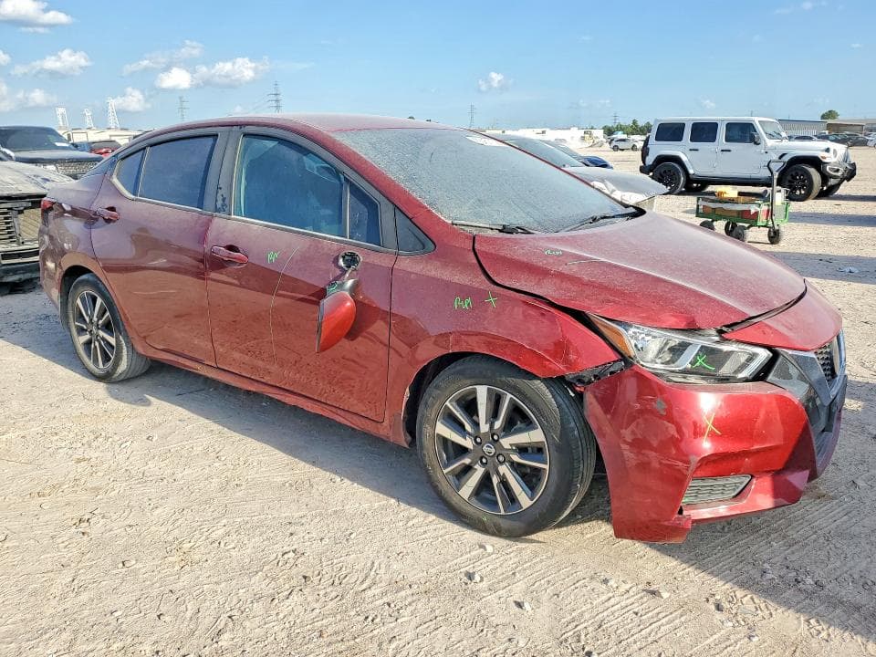 2021 NISSAN VERSA SV 4