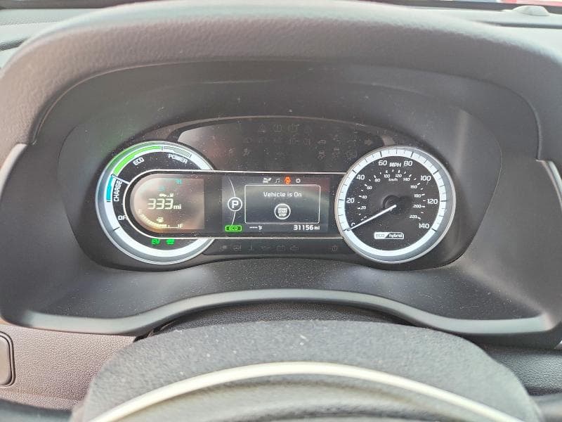 2019 KIA NIRO LX 9