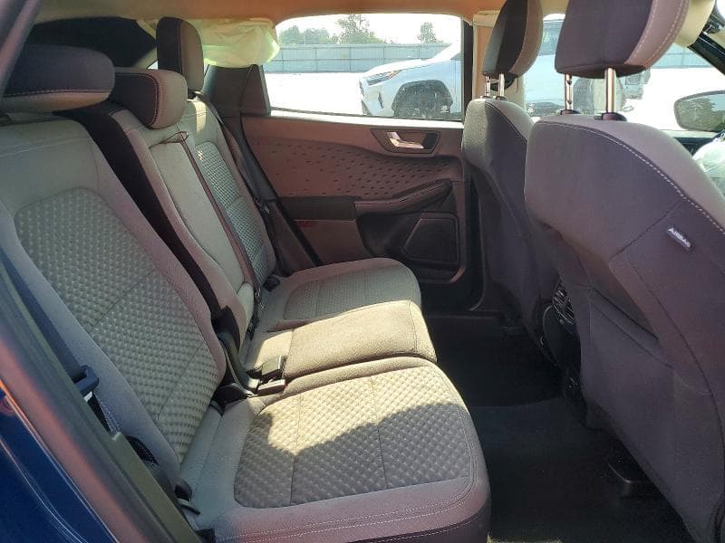 2020 FORD ESCAPE SE 11