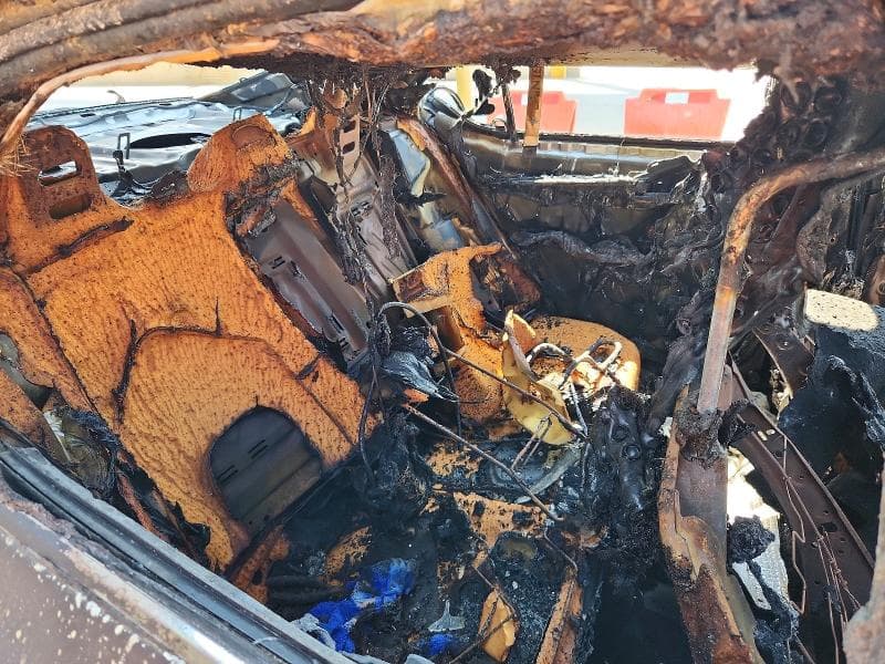 2019 TOYOTA CAMRY SE 10