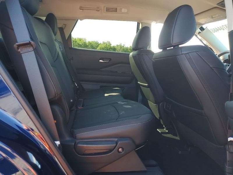 2026 NISSAN PATHFINDER SL 10
