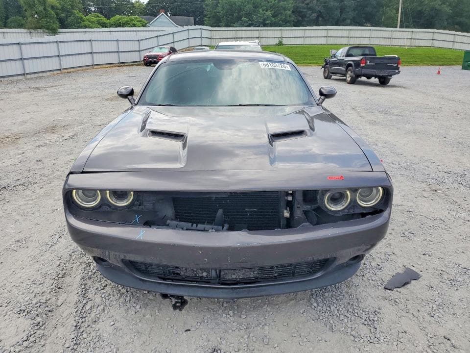 2018 DODGE CHALLENGER SXT 5