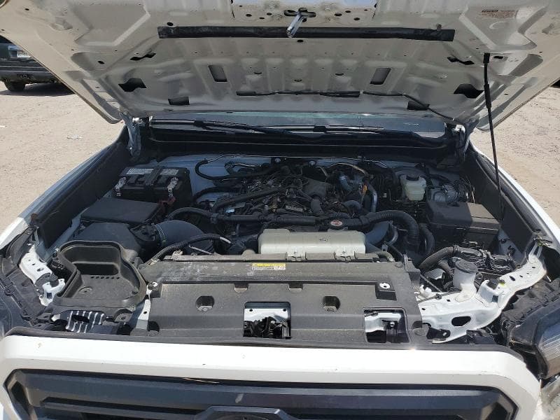 2025 TOYOTA TACOMA SR 12