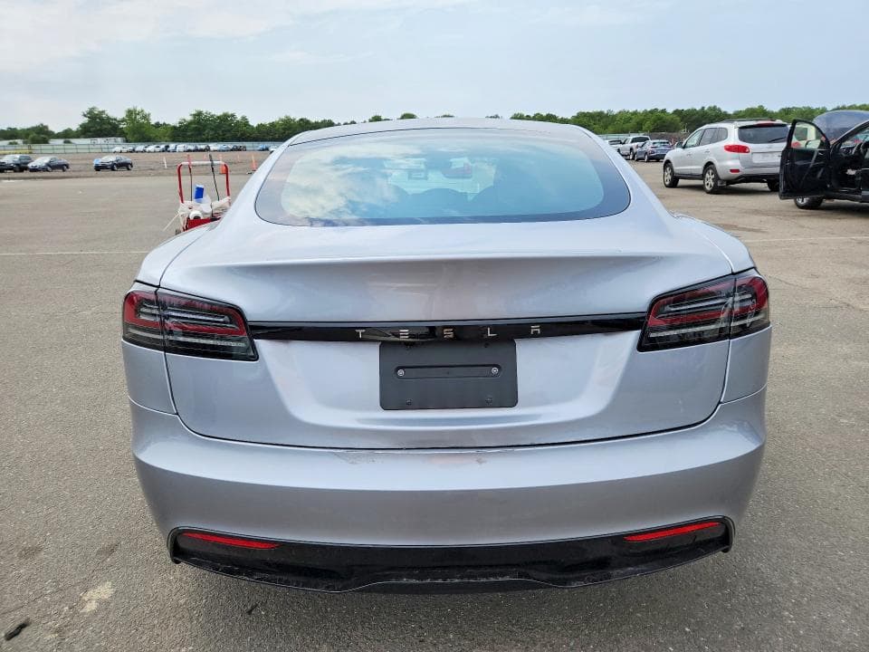 2025 TESLA MODEL S 6