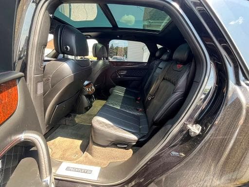 2017 BENTLEY BENTAYGA 10