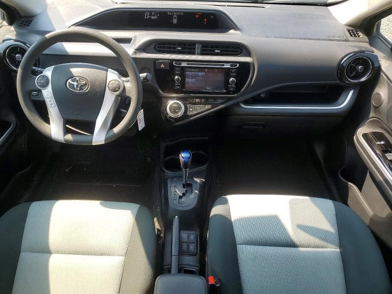 2017 TOYOTA PRIUS C TWO 8