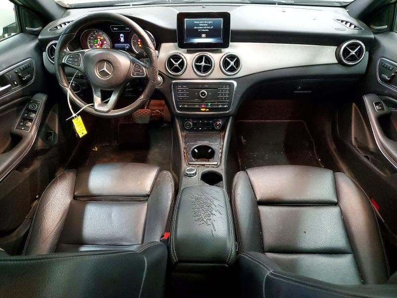 2017 MERCEDES-BENZ GLA 250 4MATIC 8