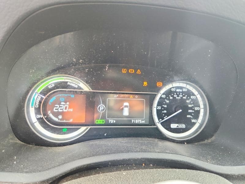 2018 KIA NIRO EX 9