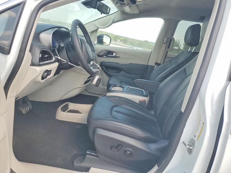 2024 CHRYSLER PACIFICA HYBRID SELECT 7