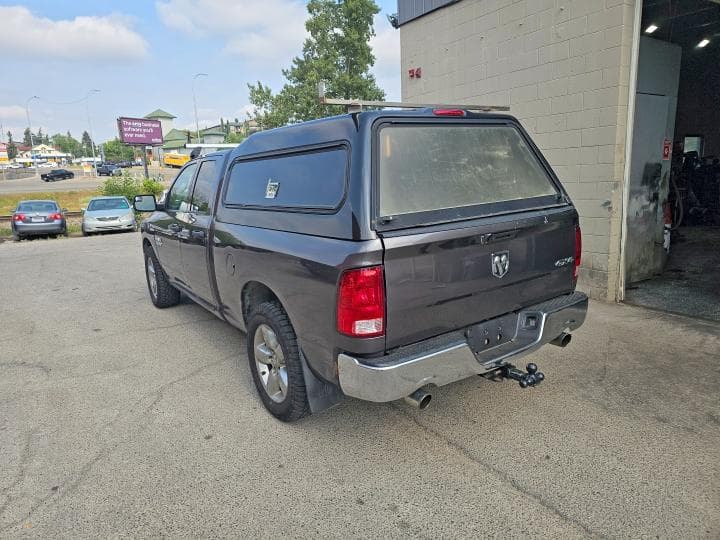 2019 RAM 1500 CLASSIC SLT 3