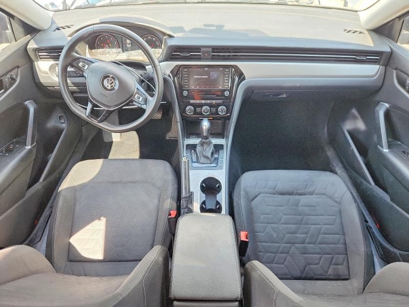 2021 VOLKSWAGEN PASSAT S 8
