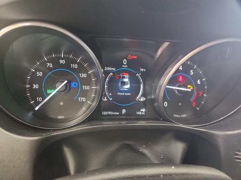 2018 JAGUAR XE 9