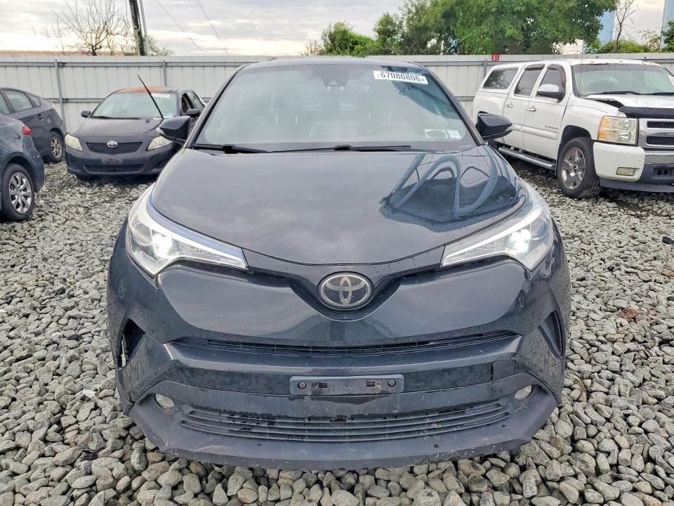 2019 TOYOTA C-HR LIMITED 5