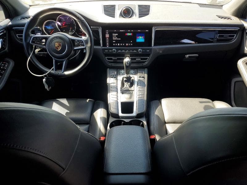 2021 PORSCHE MACAN 8