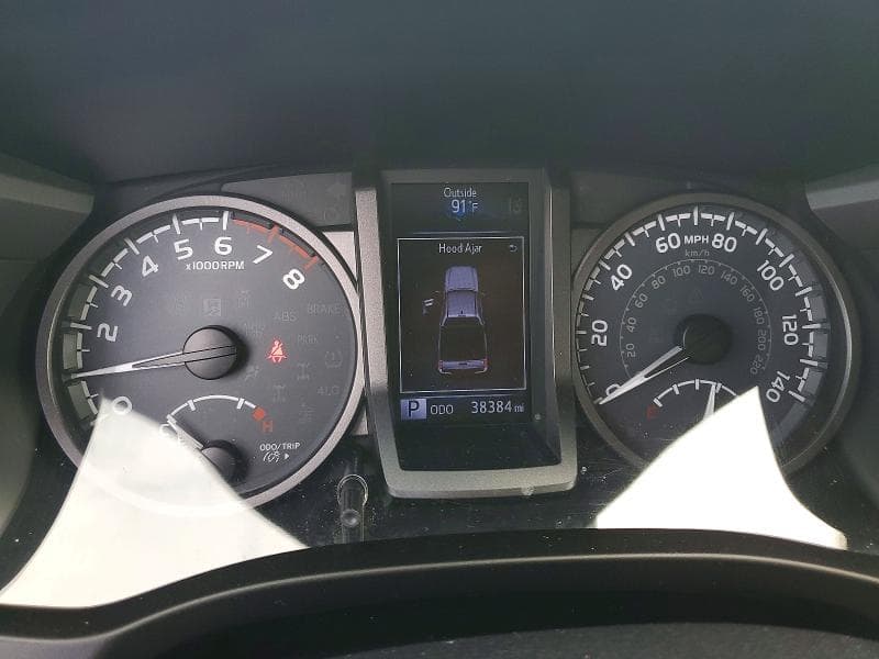 2019 TOYOTA TACOMA TRD SPORT 9