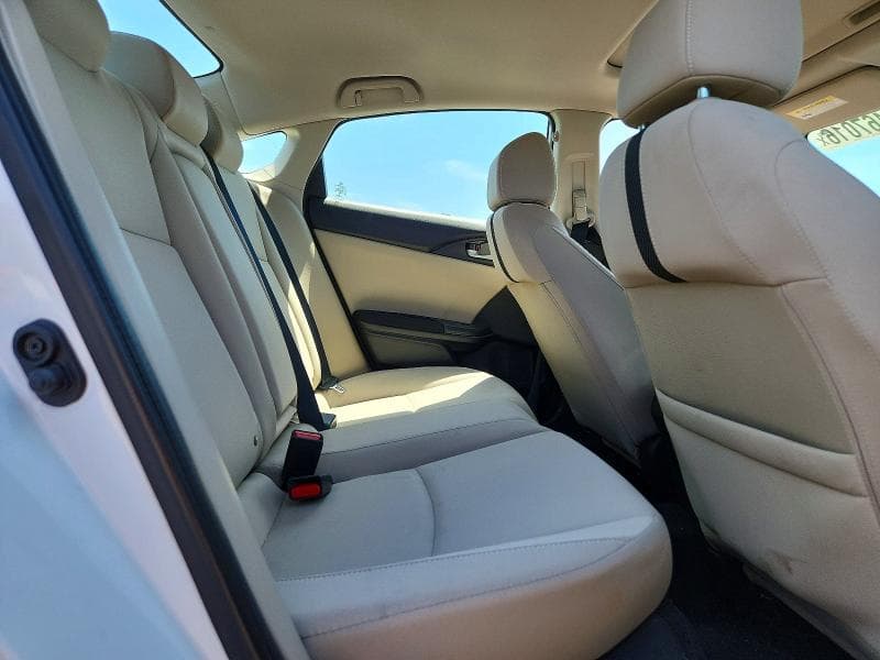 2018 HONDA CIVIC EX 10